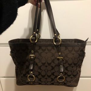 Coach small shoulder bag